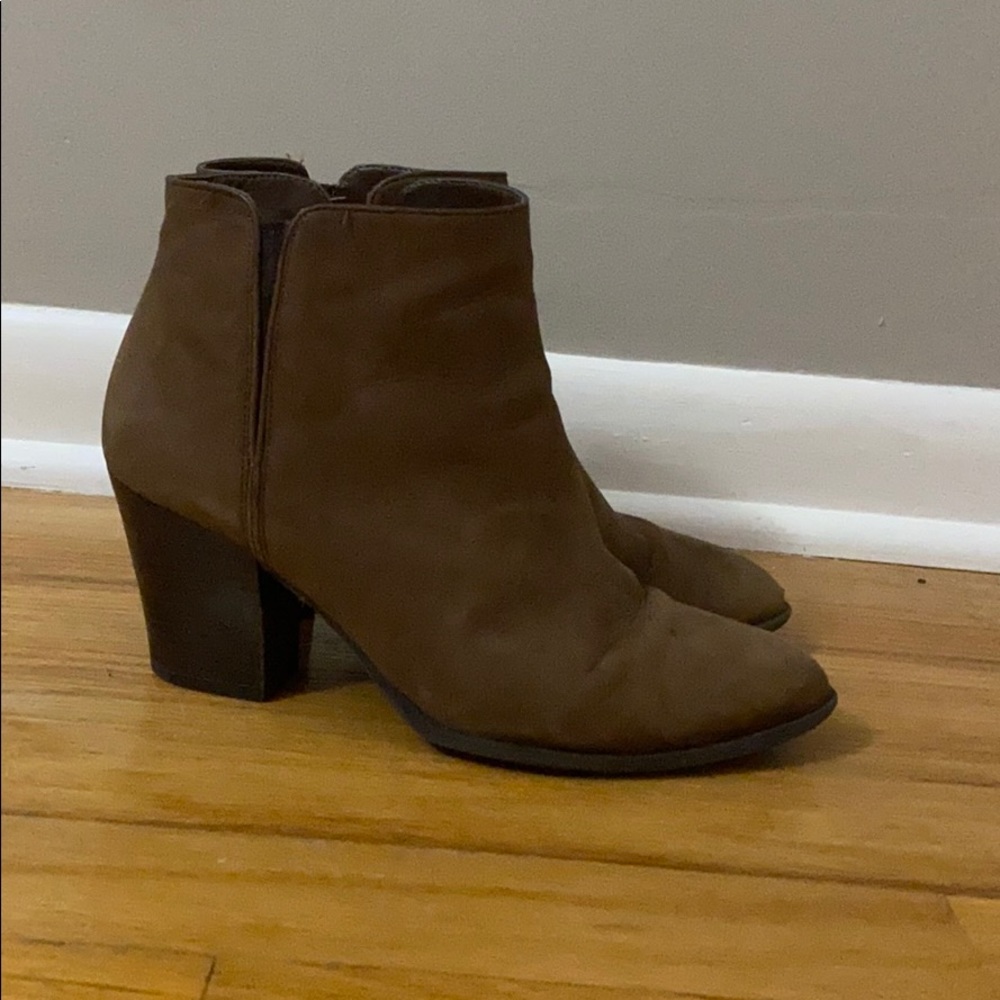 booties - Picture 2 of 2